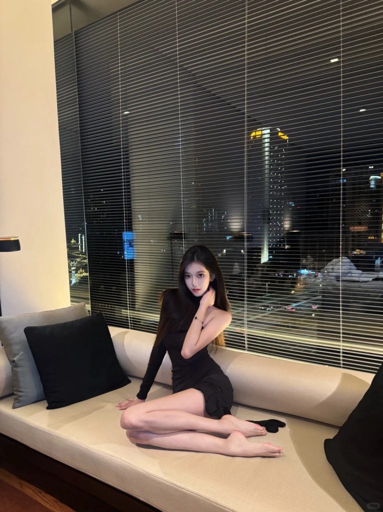 城市生活人物配图